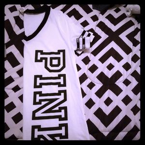 Medium, Victoria secret shirt sleeve t-shirt